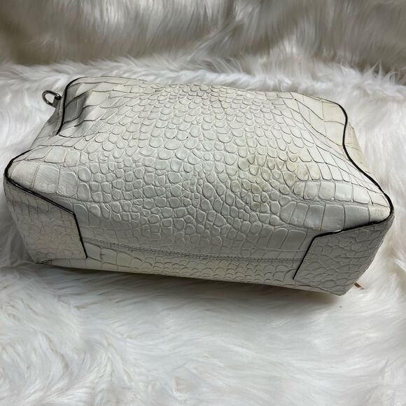 Coach Bleeker beige Croc Embossed Satchel Handbag 30449 - Picture 4 of 16